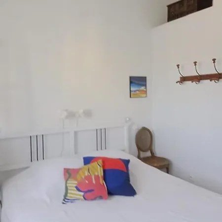 Prázdninový dům La Maison Bleue De St Pierre *