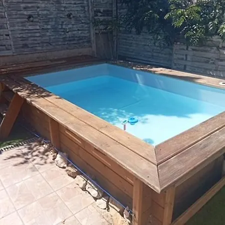 Holiday home La Maison Bleue De St Pierre *