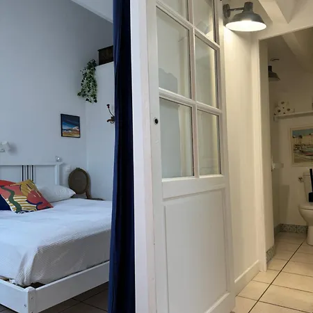 La Maison Bleue De St Pierre Saint-Pierre-la-Mer (Aude)