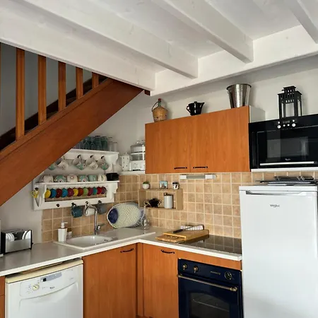 בית נופש La Maison Bleue De St Pierre *